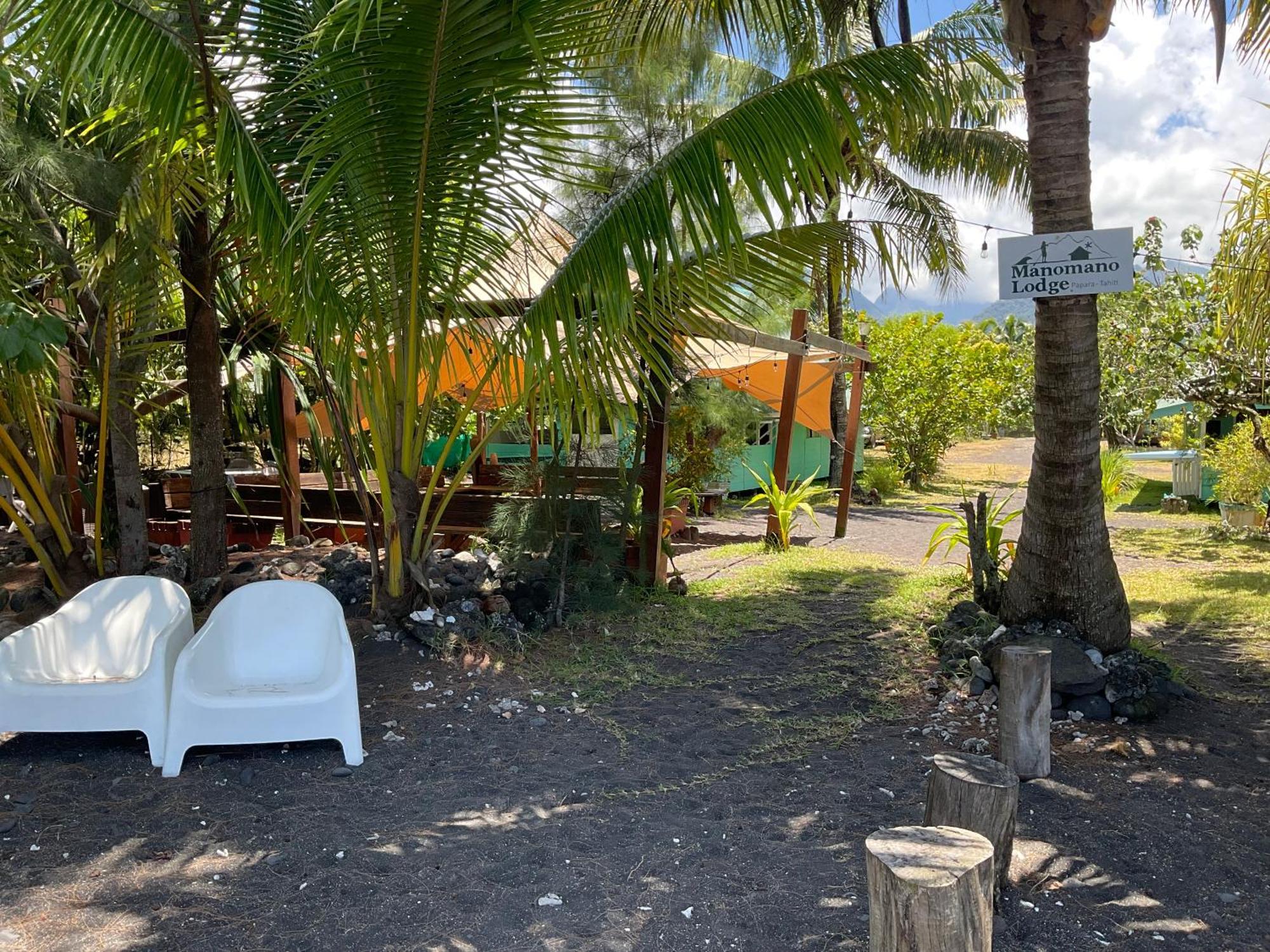 Manomano Lodge Papara Exterior photo